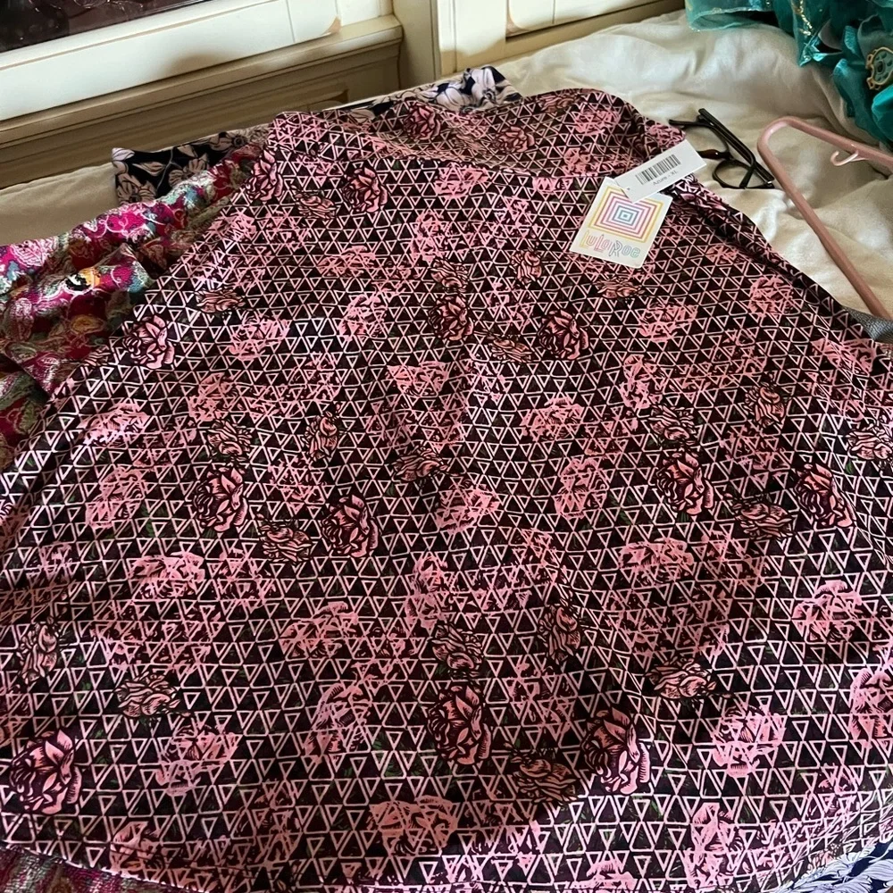 LuLaRoe skirts free excellent